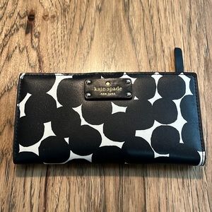 Kate spade wallet